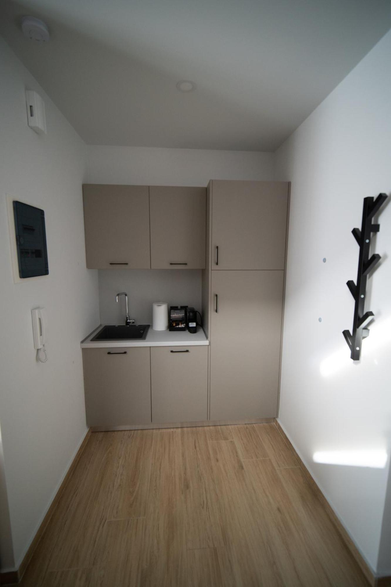 Smart Green Appartments ラリサ 部屋 写真